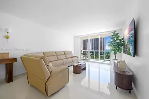 19370 Collins Ave, Sunny Isles Beach, FL 33160 - Photo 4