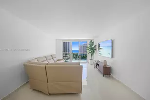 19370 Collins Ave, Sunny Isles Beach, FL 33160 - Photo 6