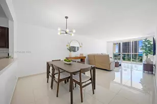 19370 Collins Ave, Sunny Isles Beach, FL 33160 - Photo 8