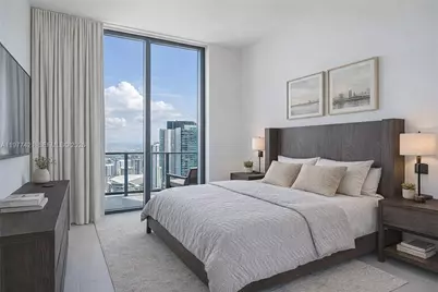 159 NE 6th St #5115, Miami, FL 33132 - Photo 12