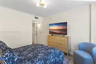 5700 Collins Ave, Miami Beach, FL 33140 - Photo 26