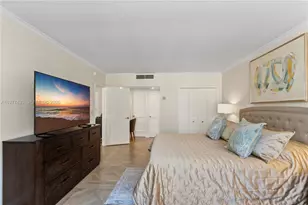 5700 Collins Ave, Miami Beach, FL 33140 - Photo 30