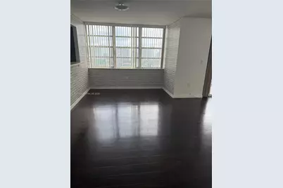 2750 NE 183rd St #1902, Aventura, FL 33160 - Photo 6