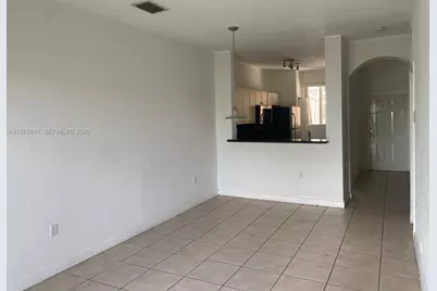 17630 NW 73rd Ave #102-4, Hialeah, FL 33015 - Photo 8