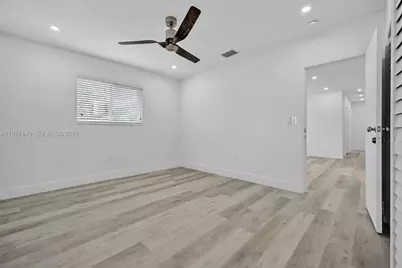 1401 NE 152nd St, North Miami Beach, FL 33162 - Photo 18