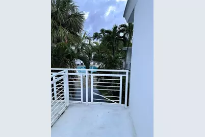 6865 Bay Dr #5, Miami Beach, FL 33141 - Photo 8
