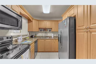 3180 S Ocean Dr #322, Hallandale Beach, FL 33009 - Photo 10