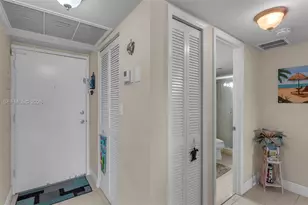 3180 S Ocean Dr, Hallandale Beach, FL 33009 - Photo 22