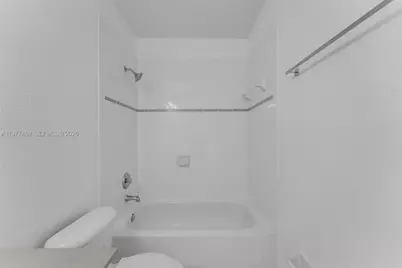 17040 SW 137th Pl, Miami, FL 33177 - Photo 10