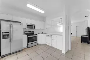 17040 SW 137th Pl, Miami, FL 33177 - Photo 6