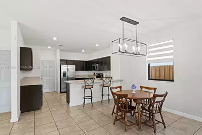 2380 NE 1st St, Homestead, FL 33033 - Photo 14