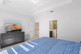 2380 NE 1st St, Homestead, FL 33033 - Photo 24