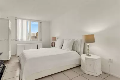 300 Bayview Dr #509, Sunny Isles Beach, FL 33160 - Photo 10
