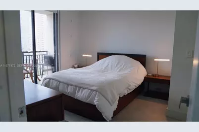 540 Brickell Key Dr #1711, Miami, FL 33131 - Photo 14