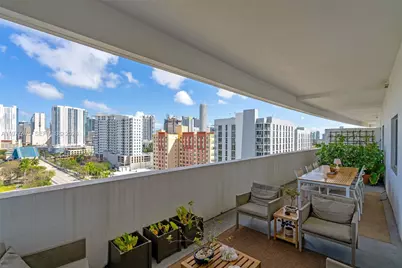 36 NW 6th Ave #TS-8, Miami, FL 33128 - Photo 22