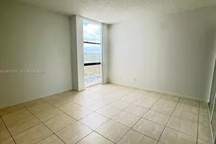 13499 Biscayne Blvd, North Miami, FL 33181 - Photo 26