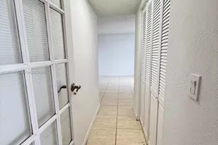 13499 Biscayne Blvd, North Miami, FL 33181 - Photo 18