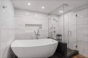 2451 Brickell Ave, Miami, FL 33129 - Photo 26