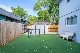 661 NE 61st St, Miami, FL 33137 - Photo 8