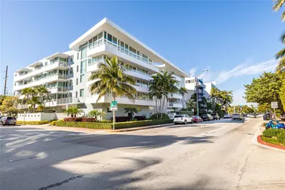 7800 Collins Ave #302, Miami Beach, FL 33141 - Photo 1