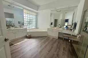 2486 Bay Isle Dr, Weston, FL 33327 - Photo 20