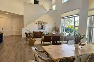 2486 Bay Isle Dr, Weston, FL 33327 - Photo 10