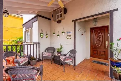 12696 NW 10th Ln, Miami, FL 33182 - Photo 20