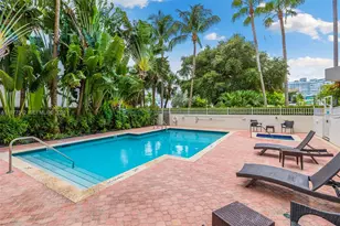 1621 Bay Rd, Miami Beach, FL 33139 - Photo 6