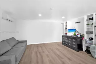 7151 Taft St, Hollywood, FL 33024 - Photo 32