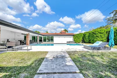 7700 SW 139th Ter, Palmetto Bay, FL 33158 - Photo 8