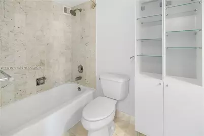 1420 Brickell Bay Dr #505C, Miami, FL 33131 - Photo 14