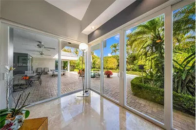 10101 SW 145th St, Miami, FL 33176 - Photo 22