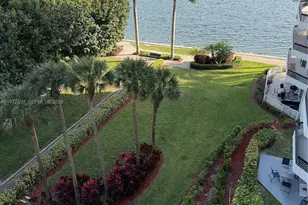 3600 Mystic Pointe Dr, Aventura, FL 33180 - Photo 24