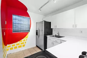 950 Euclid Ave, Miami Beach, FL 33139 - Photo 8