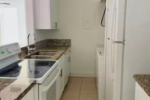 4435 Treehouse Ln, Tamarac, FL 33319 - Photo 20