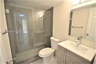 3571 Magellan Cir, Aventura, FL 33180 - Photo 2