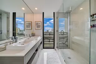 460 NE 28th St, Miami, FL 33137 - Photo 18