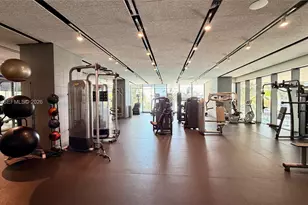 460 NE 28th St, Miami, FL 33137 - Photo 40