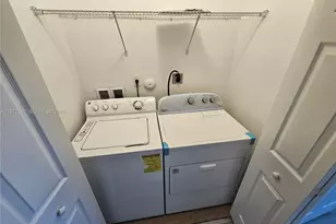 3370 W 90th St, Hialeah, FL 33018 - Photo 26