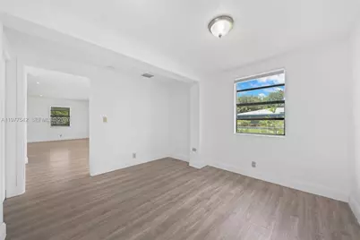 1344 NW 7th Ter #1, Fort Lauderdale, FL 33311 - Photo 10