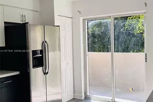 8240 SW 149th Ct, Miami, FL 33193 - Photo 8