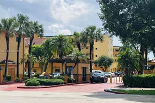 8240 SW 149th Ct, Miami, FL 33193 - Photo 2