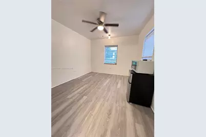 2652 SW 23rd Ave #back, Miami, FL 33133 - Photo 2