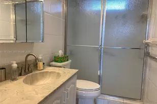 3010 Marcos Dr, Aventura, FL 33160 - Photo 14