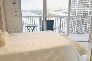 1750 N Bayshore Dr, Miami, FL 33132 - Photo 20