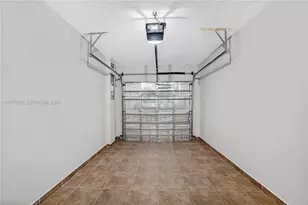 15561 SW 144th Terrace, Miami, FL 33196 - Photo 32