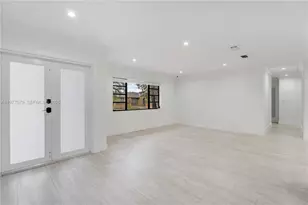 9741 SW 3rd St, Miami, FL 33174 - Photo 6