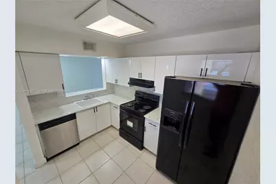 12555 NW 11th Way #103, Miami, FL 33182 - Photo 4