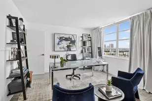 2780 NE 183rd St, Aventura, FL 33160 - Photo 16