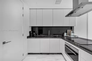 700 NE 26th Terrace, Miami, FL 33137 - Photo 6